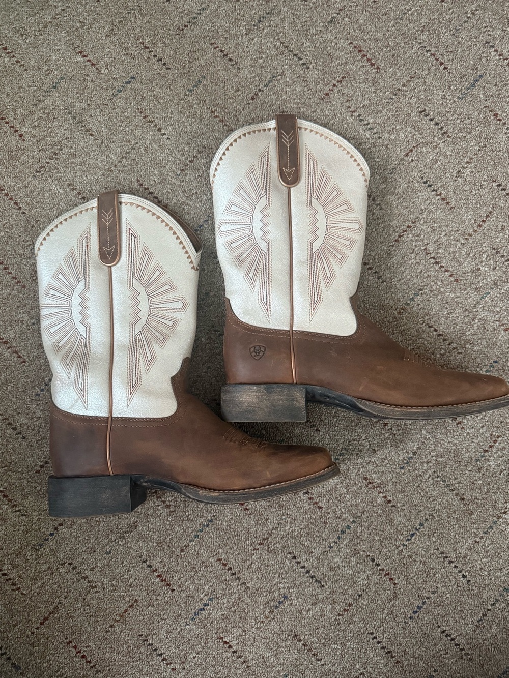 Ariat Men’s Brown Cream Leather Western Cowboy Boots Size 8.5B